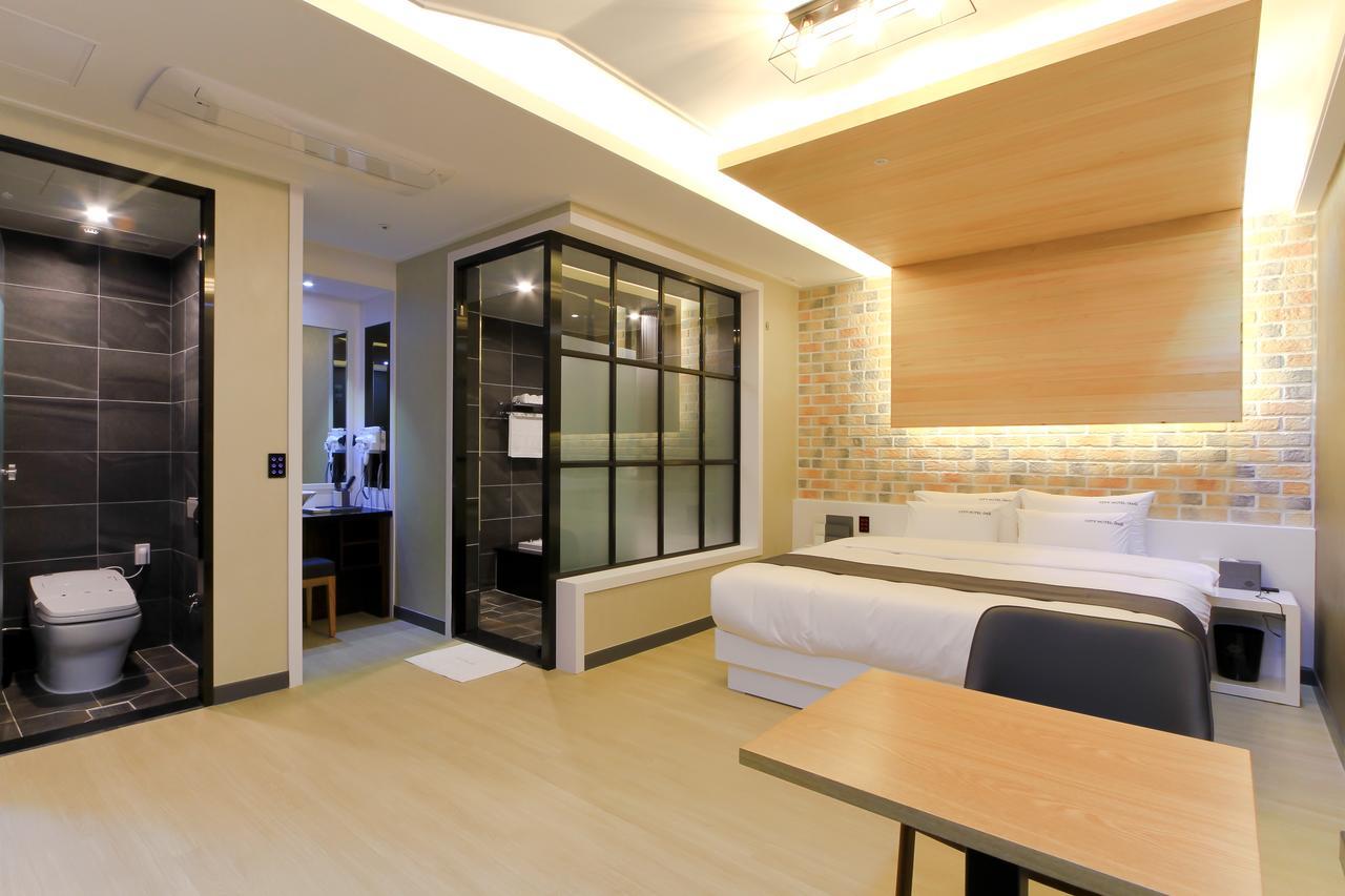 City Hotel G&G Busan Exterior photo