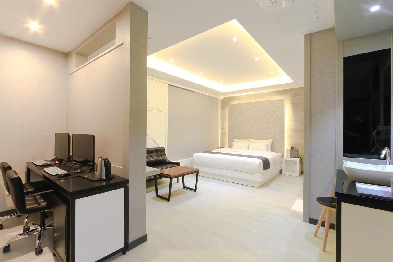City Hotel G&G Busan Exterior photo