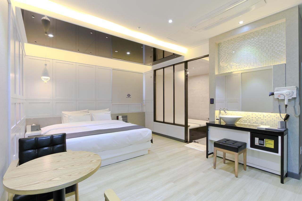 City Hotel G&G Busan Exterior photo
